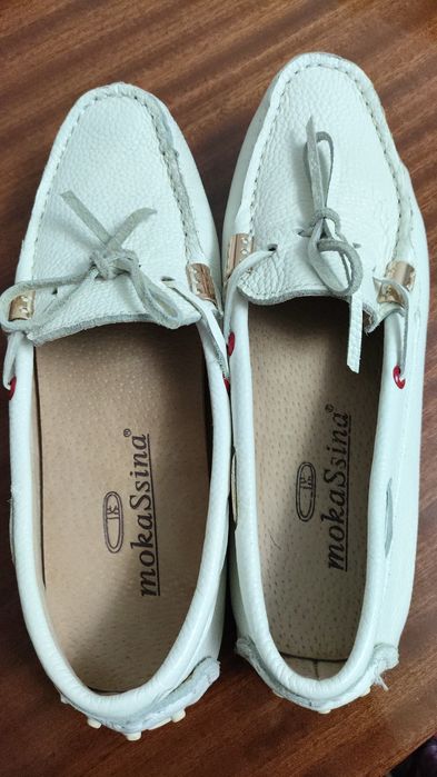 Размер 38,цена 5000 тенге. Цветы