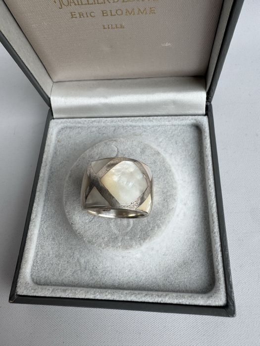 Inel masiv din argint si sidef