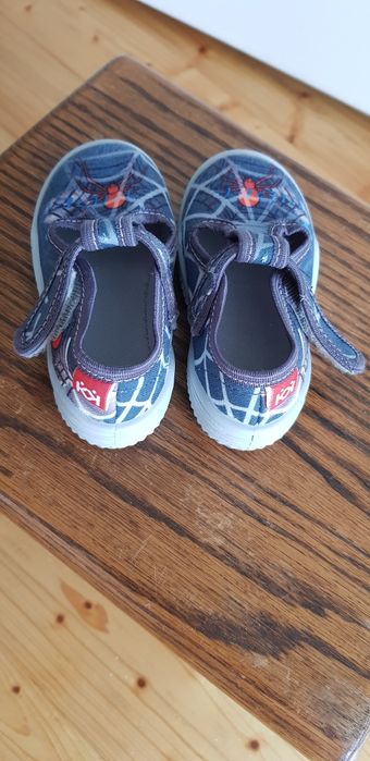 Детдки пантофи за момче Колев и Колев 22 номер