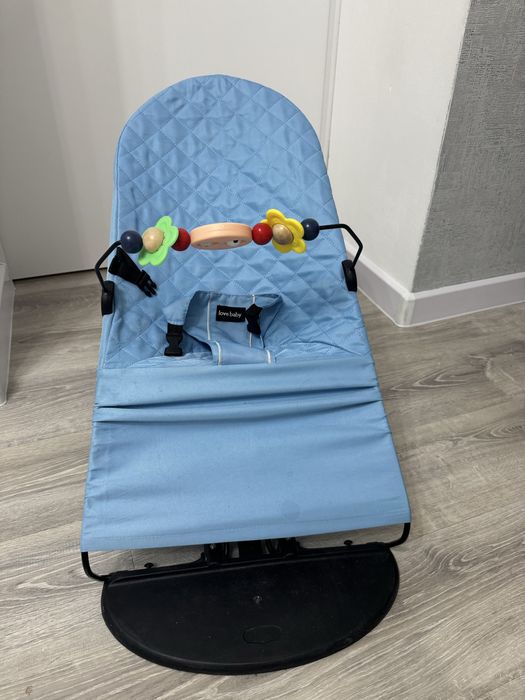 Продам детский шезлонг