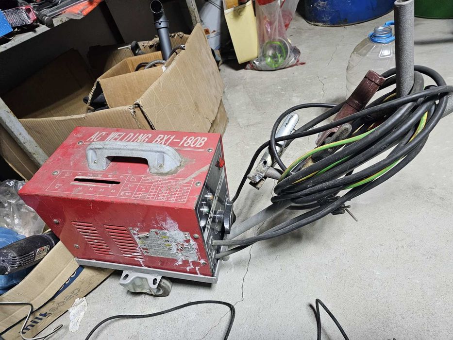 Електрожен работи добре