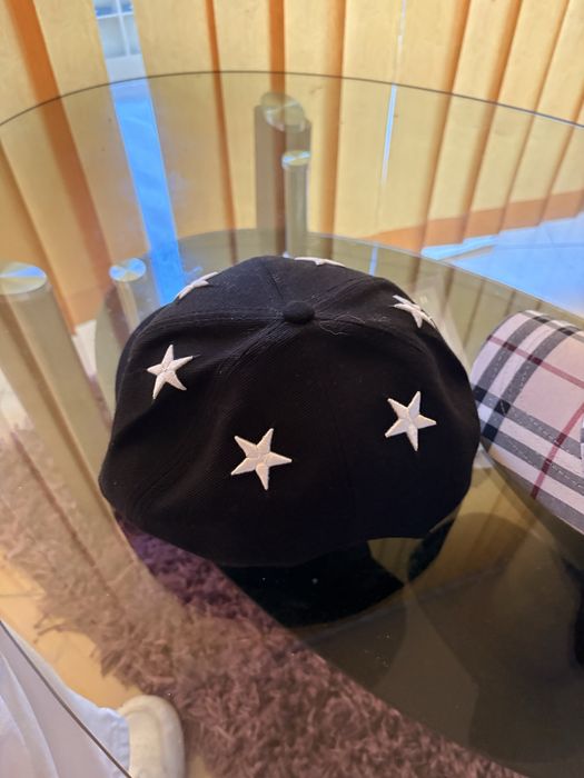 Различни модели шапка с козирка Goorin Bros