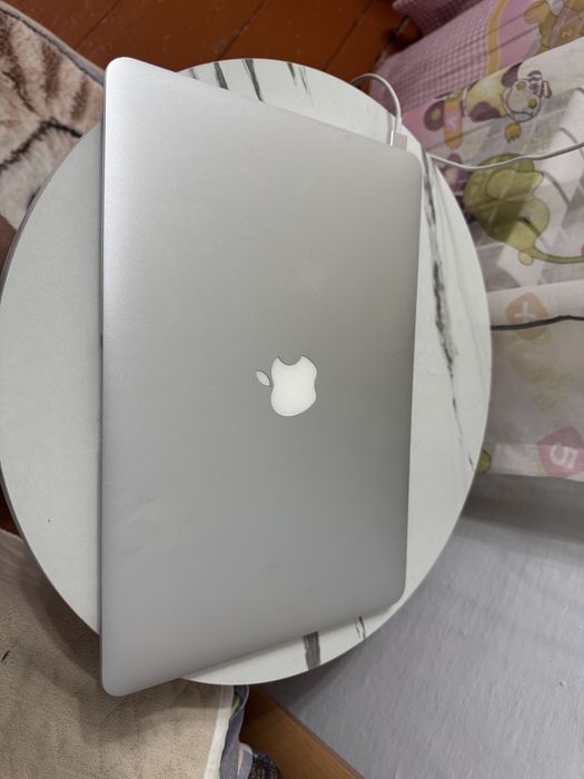 Продам Macbook air