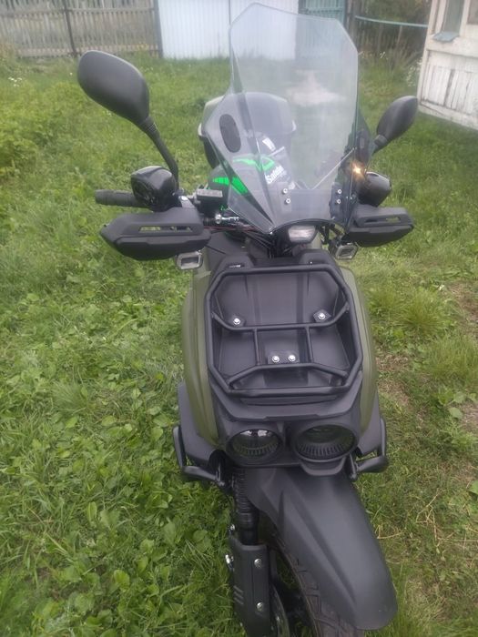 Новый скутер Tank