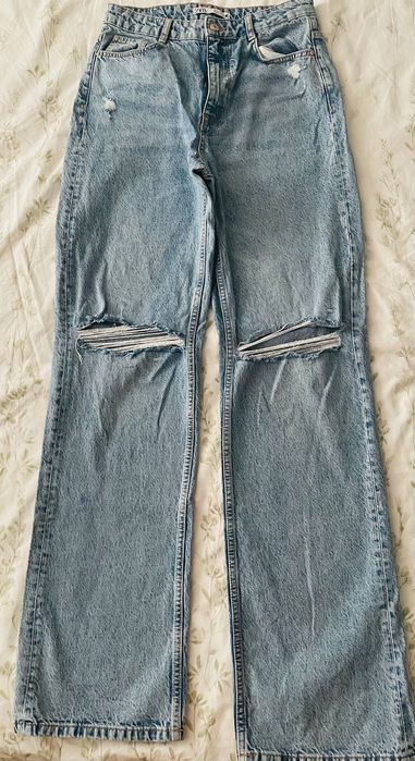 Zara blugi NOI, mstime  40 la doar 75