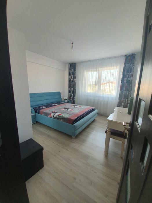 Apartament 2 camere de închiriat, parcare inclusǎ, Iriss Valea Lupului.