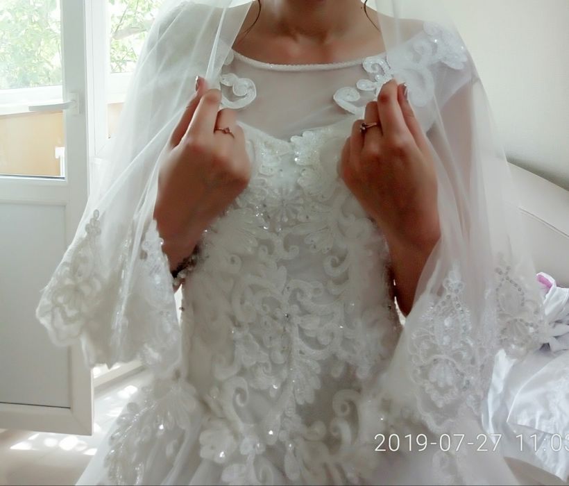 Продам свадебное платье