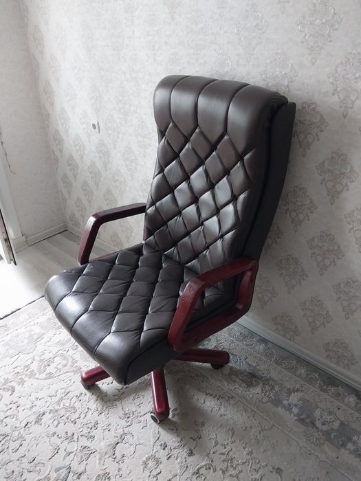 Кресло натуральная кожа
