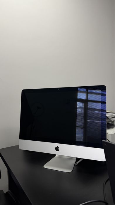 Моноблок Apple iMac 21.5"