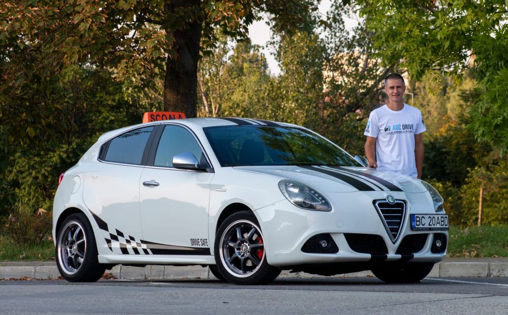 Instructor auto Dragos Blanaru