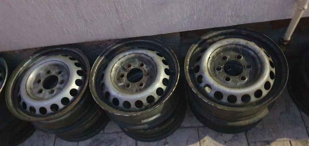 Vând jante Mercedes Sprinter R16