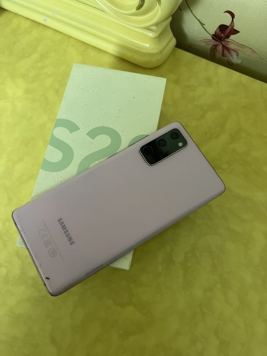 Samsung S20 128гб
