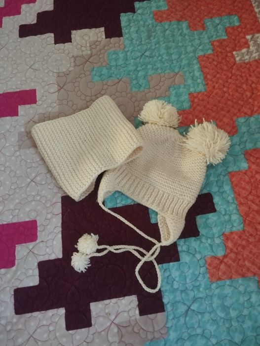 Шапка шарф сатылады