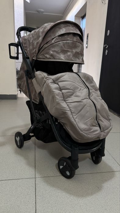 Детская коляска