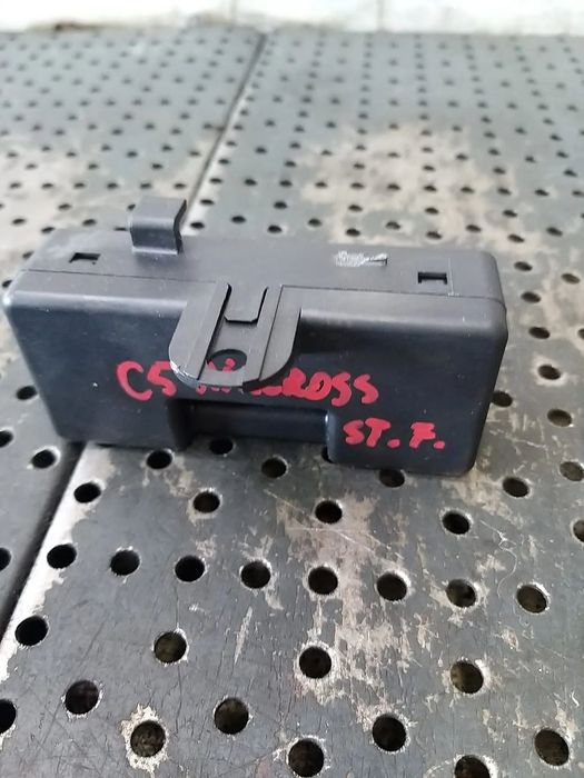 Releu modul incalzire scaun citroen c5 aircross 9810486880