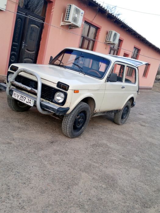 Niva 4x4  Buxoro viloyati ğijduvon tumani