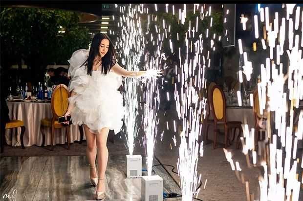 Foto Video Drona Cabina Foto Fum Artificii Baloane Tort Pistoale QR