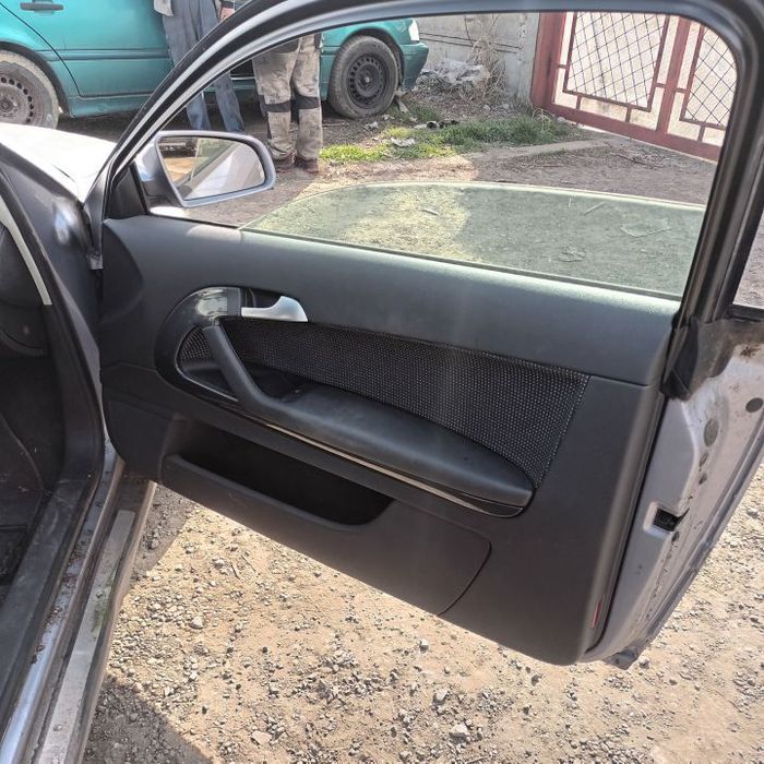 Dezmembrari  Audi A3 (8P)  2003  > 2013 1.6 Benzina