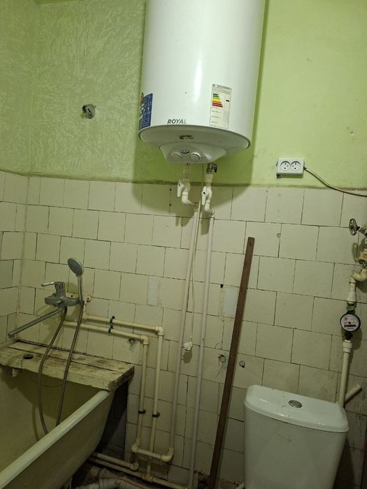 Ижарага 1 хонали уй
