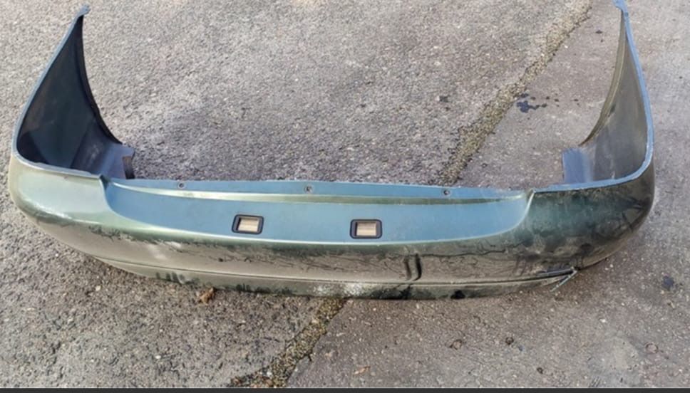 Продам задний бампер ниссан примера р11