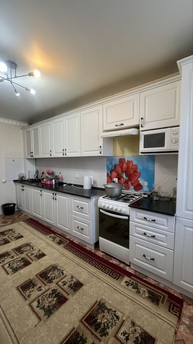 Продается 2-комнатная квартира