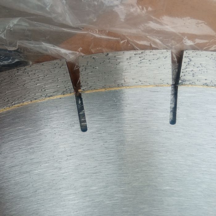 Прродам новый отрезной алмазный диск