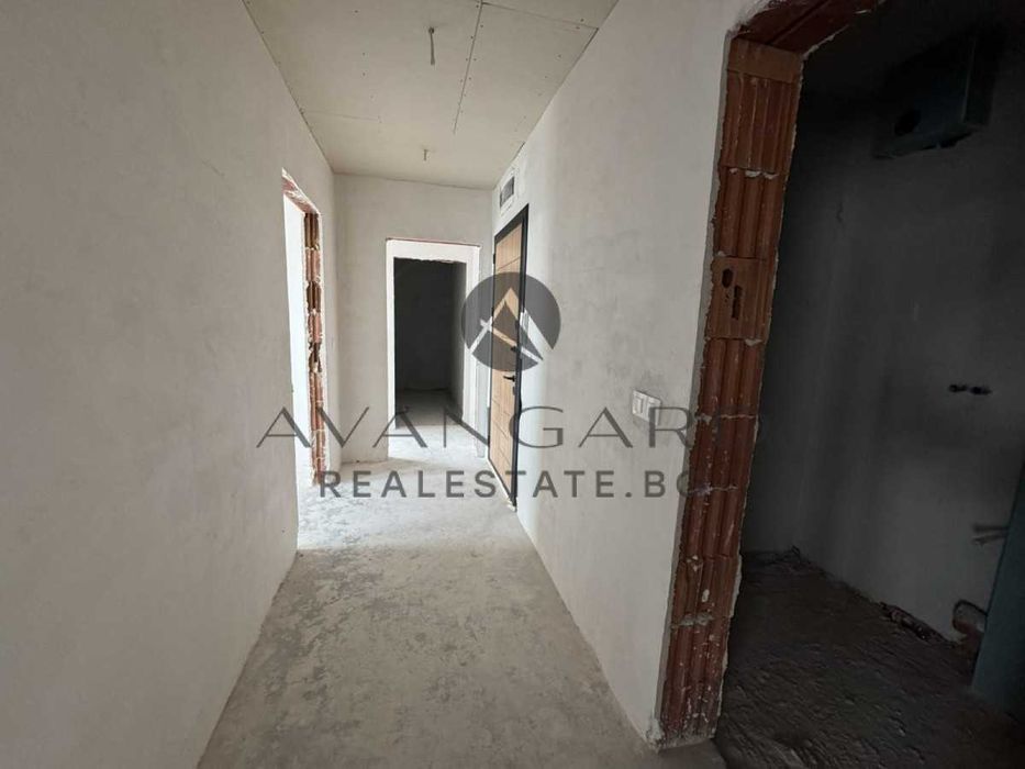 Продава се Тристаен апартамент в Пловдив, Кършияка - 274 кв.м за 929 €/кв.м - Снимка #11