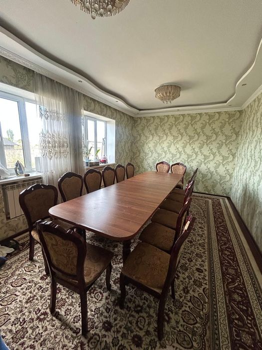 Продам стол со стульями