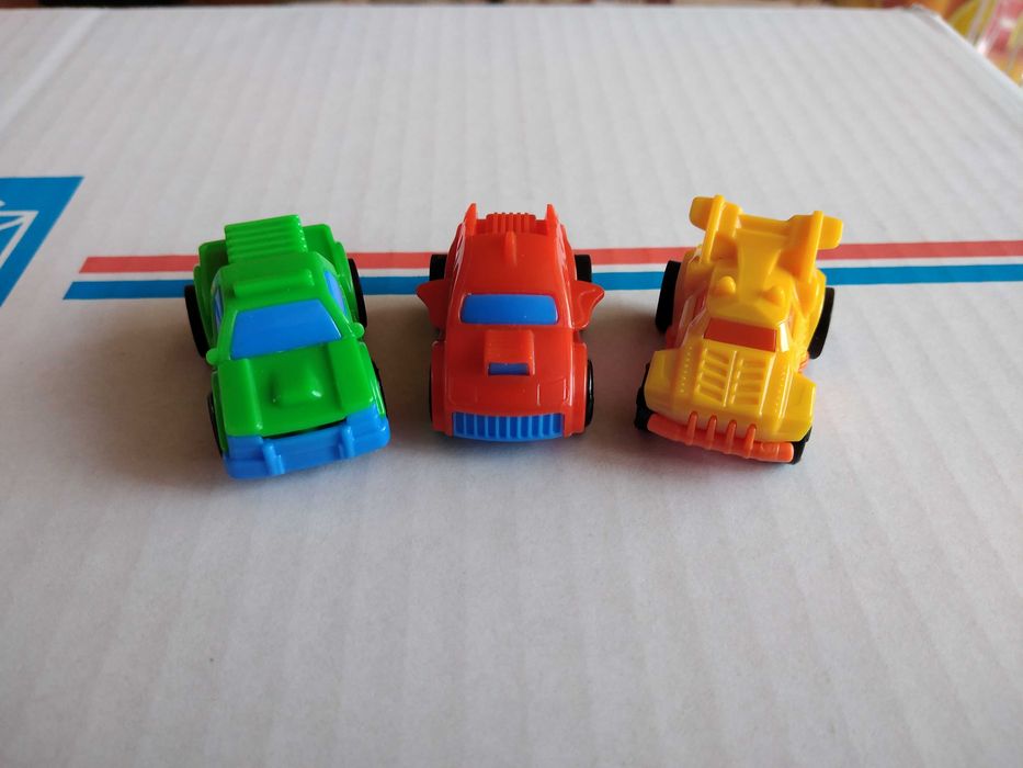 Киндер играчки за колекции