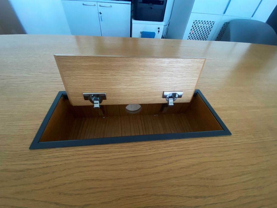 Конференц стол лофт стиль