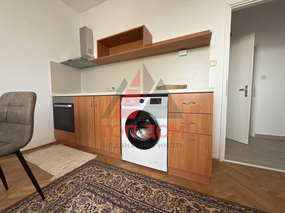 Дава се под наем Двустаен апартамент в Варна, Младост 1 - 51 кв.м за 433.5 € - Снимка #2