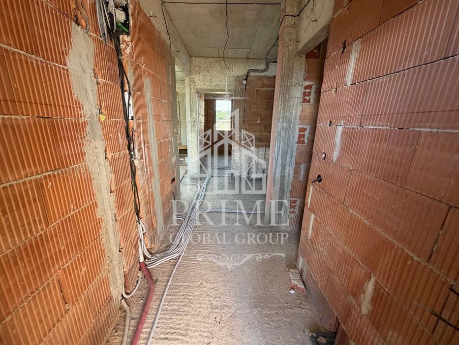 Продава се Къща в Поморие - 192 кв.м за 1146 €/кв.м - Снимка #11