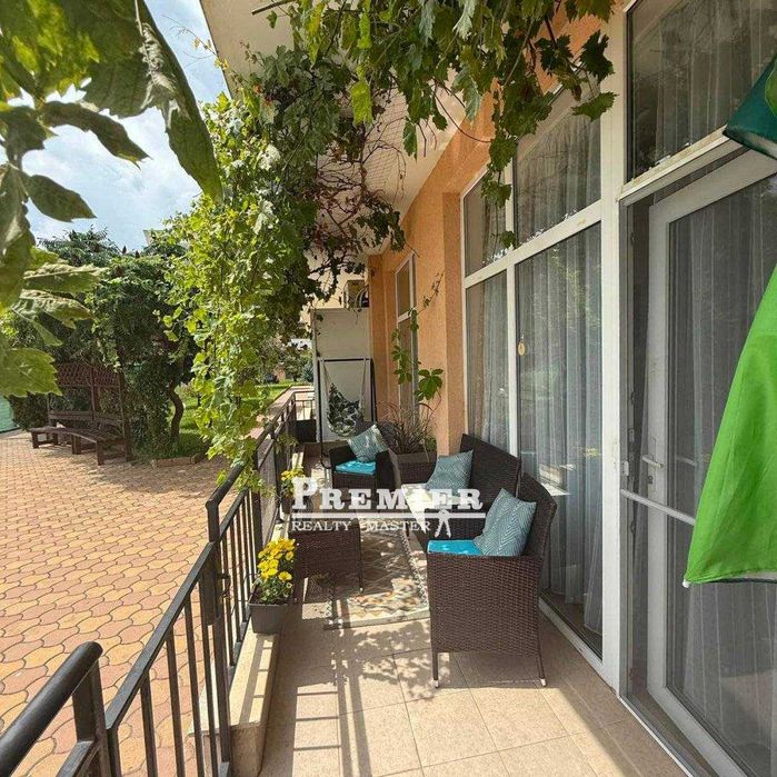 Продава се 3-стаен апартамент на топ място в Слънчев Бряг
