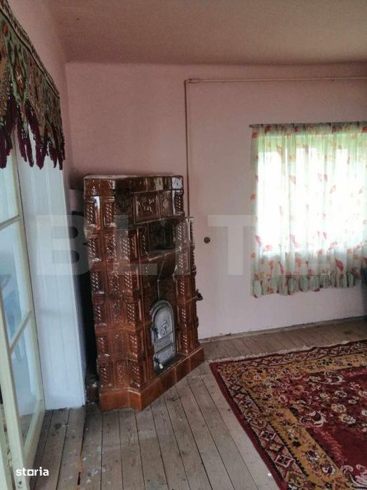 Casa De Vanzare Cu 3 Camere Situata In Jichisul De Jos La Doar Numai 5