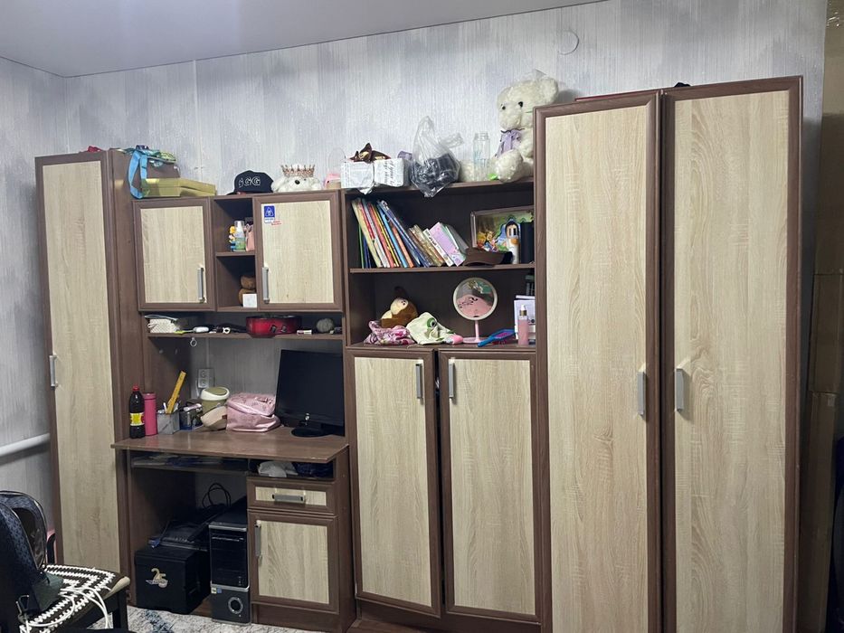 Продам детский гарнитур в отличном состлянии