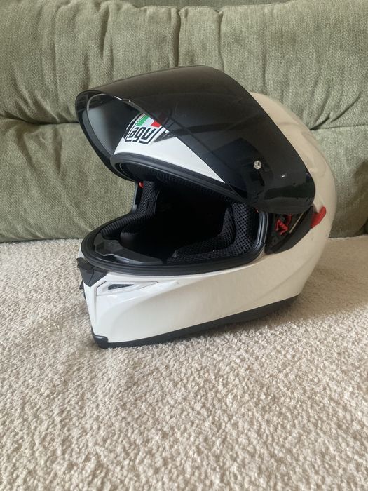 Мотошлем agv k1
