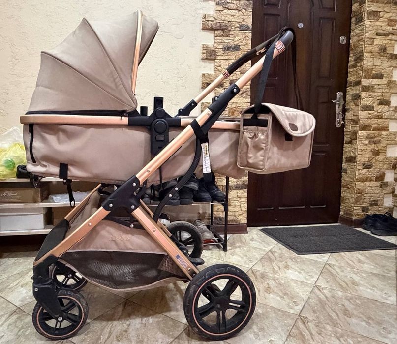 Детская коляска Iningbaby