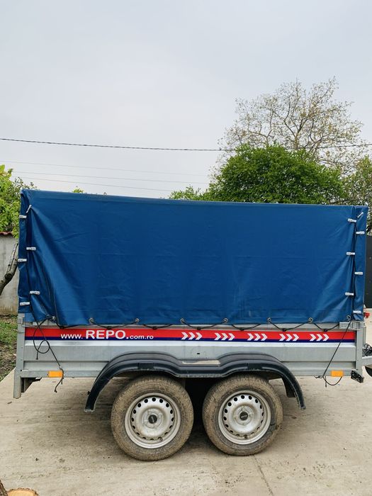 Remorcuță două axe