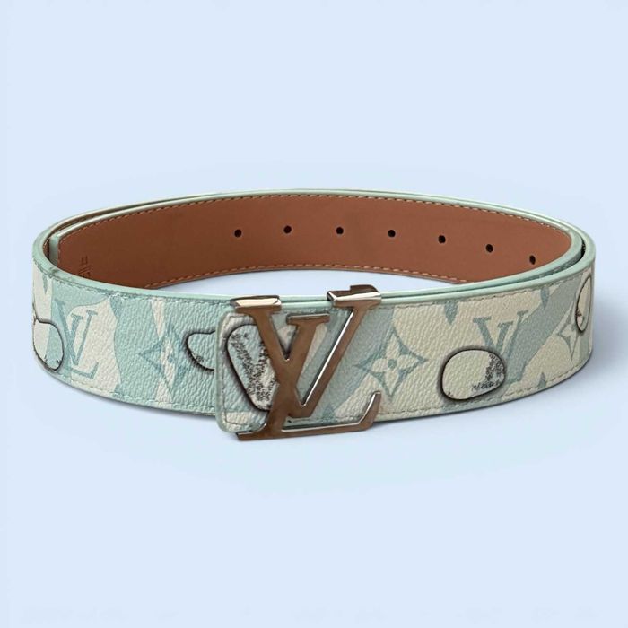 Curea Louis Vuitton – Model Monogram Verde Pastel | Elegantă & Rafinată