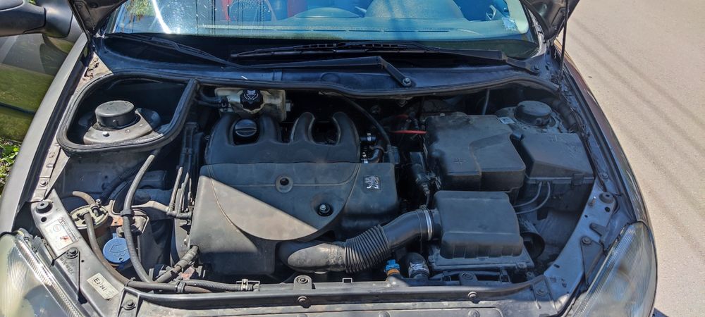 Peugeot 206 1.9D 1999 г. – ремонтиран мост и съединител