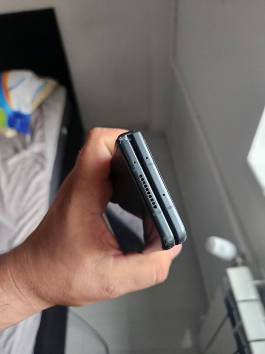 Samsung z fold 3