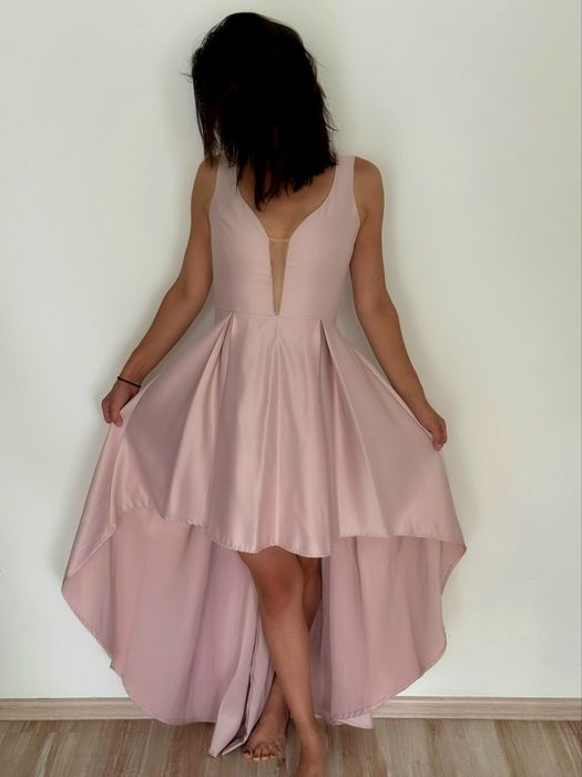 Rochie ocazie rose cu trena