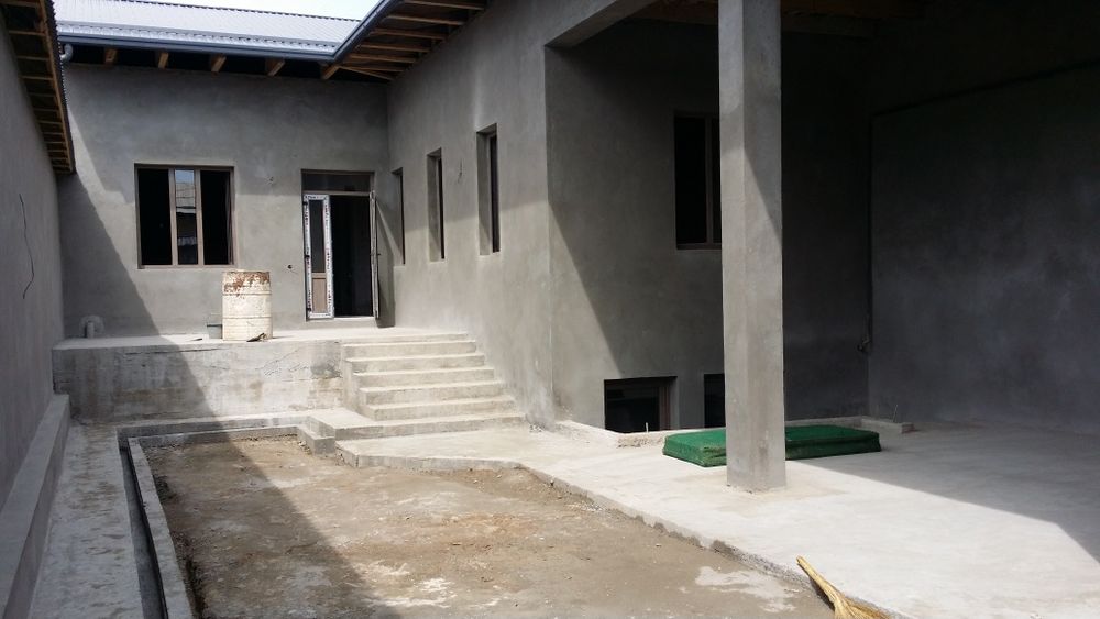 Продается новый  дом участок от поста Учкахромон 3 км  Мах Рахборобод