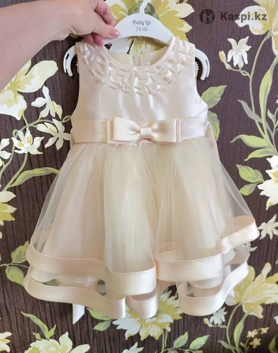 Нарядное платье для девочки