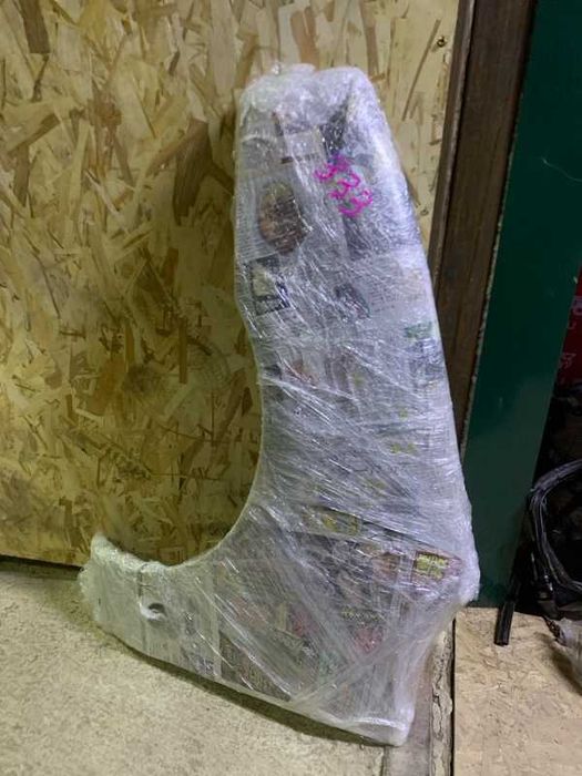 Крылья Mazda Premacy