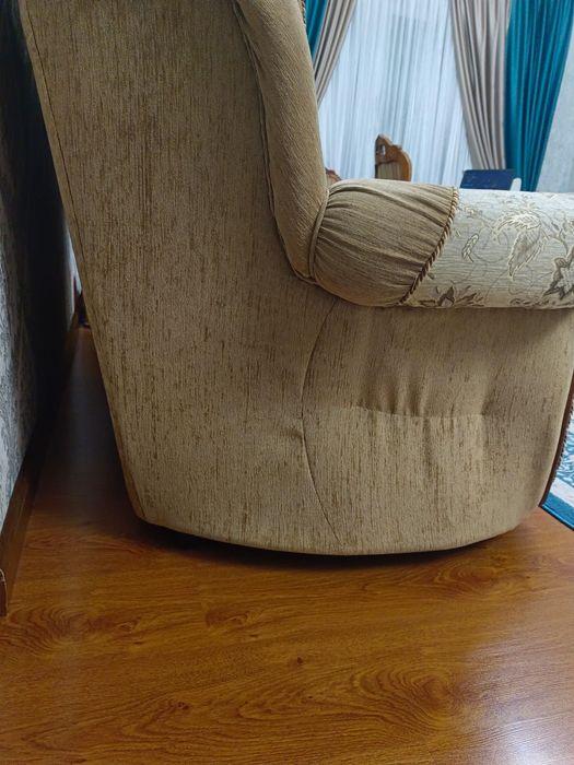 2 дивана-трансформера1,5 и 2м +1 кресло