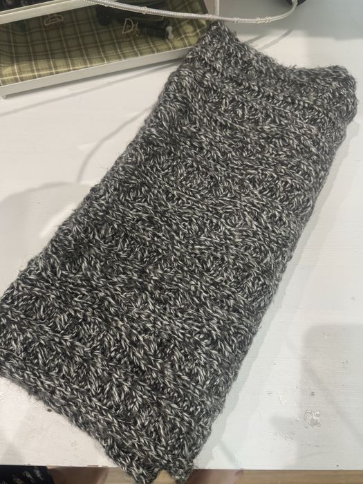 Снут серого цвета