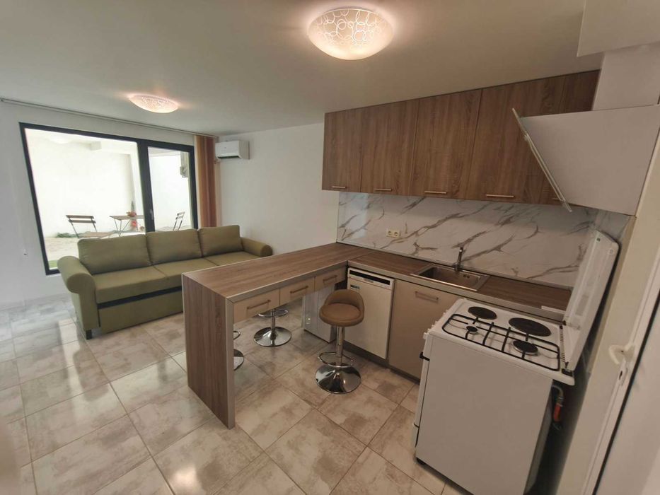 Дава се под наем Двустаен апартамент в Варна, Бриз - 50 кв.м за 50898 € - Снимка #2