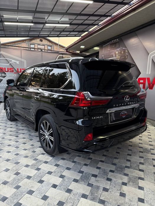 Lexus LX 570  Super Sport  аренда. с.  выкуп