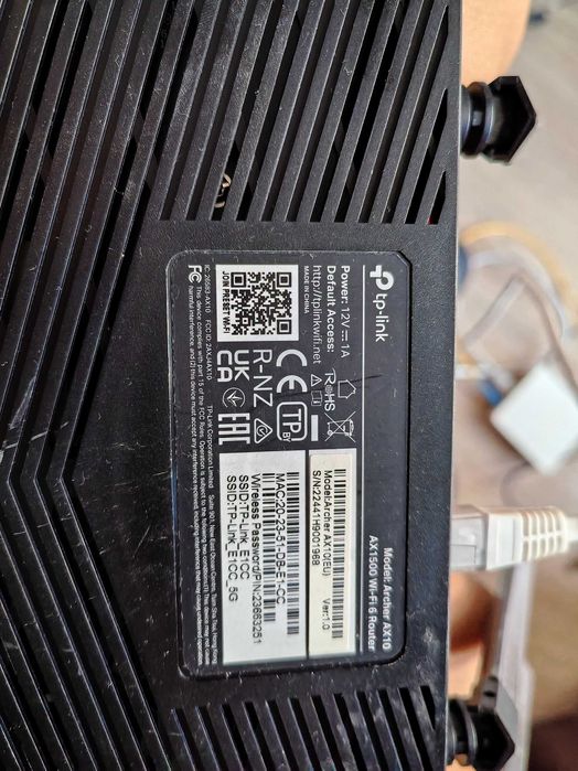Продам WiFi модем роутер